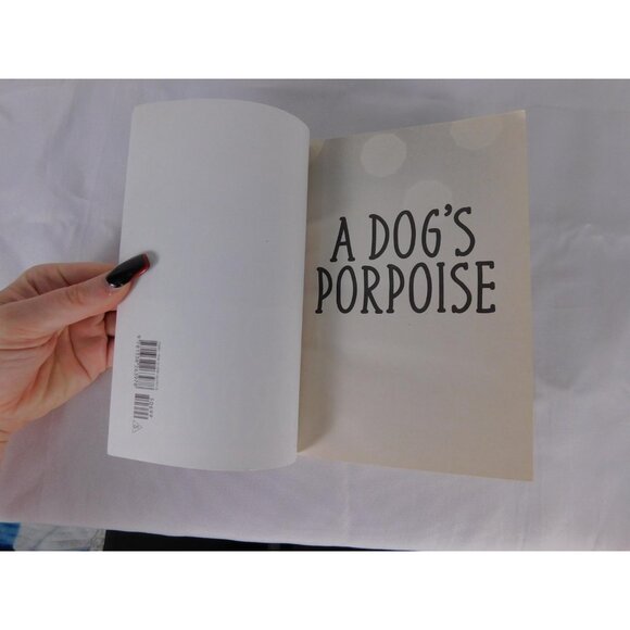 A Dog's Porpoise M.C. Ross Scholastic Animal Fiction Softcover 4th-6th Grade Boo - Picture 4 of 5